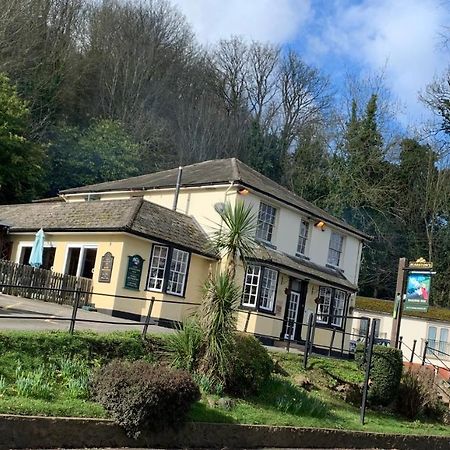 Malvern Wells Railway Inn מראה חיצוני תמונה